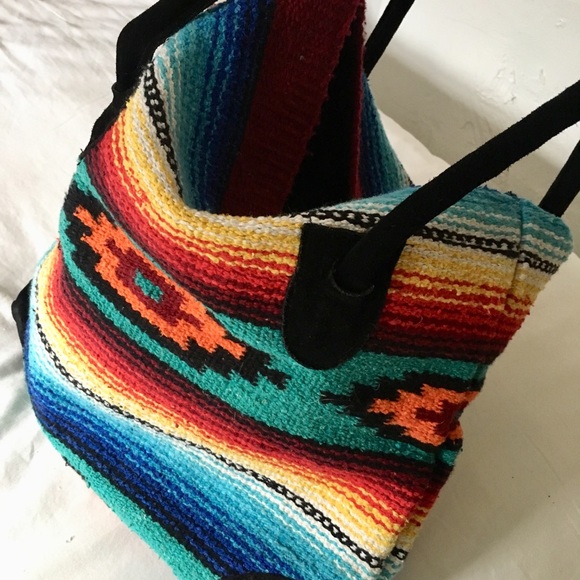 Santé Fe Shoulder Bag - Picture 2 of 7